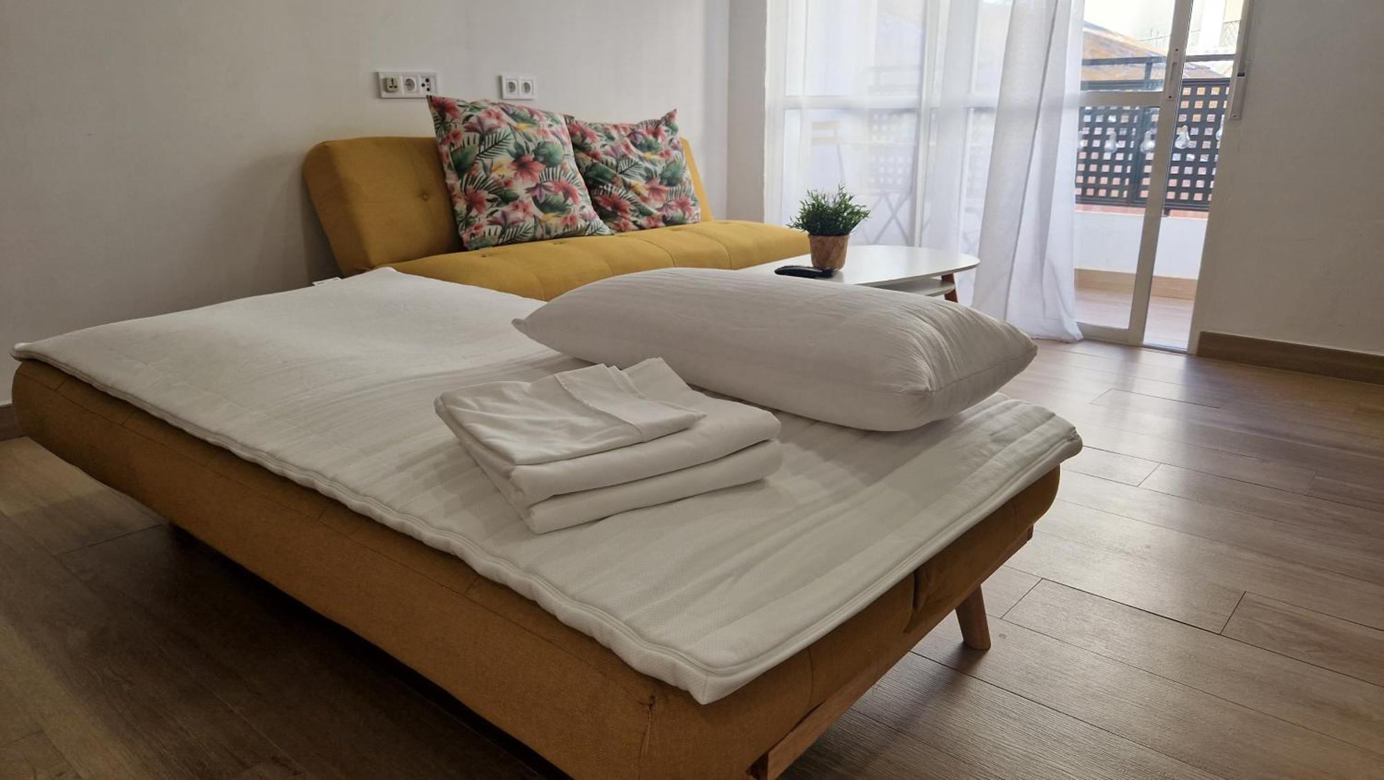Pavone Apartments Malaga Exterior photo